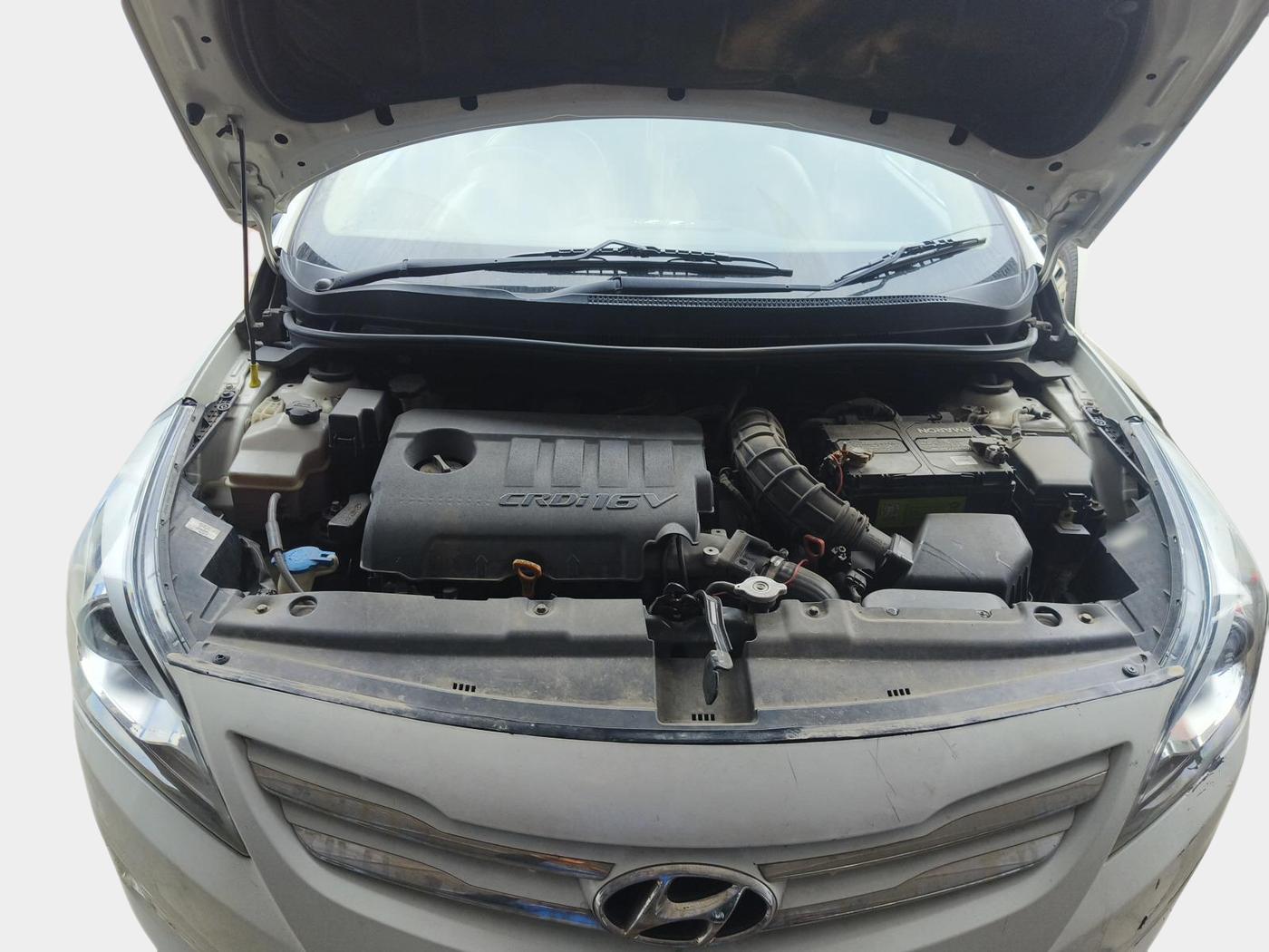 2016 Hyundai Verna 1.6 CRDI S AT, Diesel, Automatic, 1,04,386 km, exterior