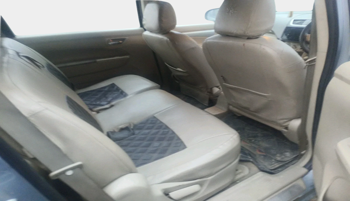 2014 Maruti Ertiga VDI, Diesel, Manual, 1,00,383 km, interior
