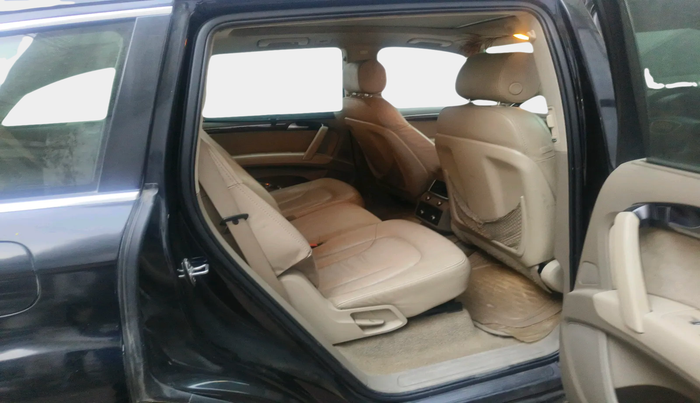 2012 Audi Q7 3.0 TDI QUATTRO, Diesel, Automatic, 5,50,001 km, interior