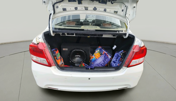 2017 Maruti Dzire VXI, Petrol, Manual, 2,10,534 km, exterior