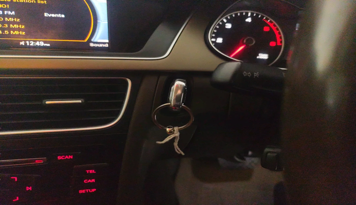 2014 Audi A4 35 TDI PREMIUM PLUS SUNROOF, Diesel, Automatic, 78,303 km, interior