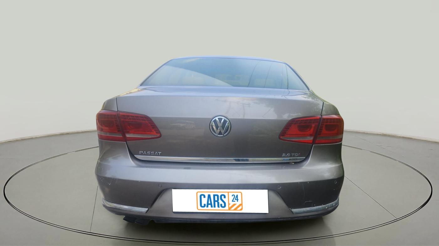 2011 Volkswagen Passat COMFORTLINE DSG, Diesel, Automatic, 1,52,610 km, exterior