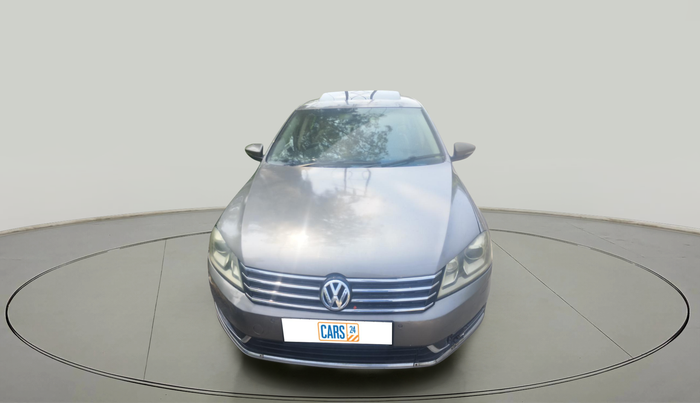 2011 Volkswagen Passat COMFORTLINE DSG, Diesel, Automatic, 1,52,601 km, exterior