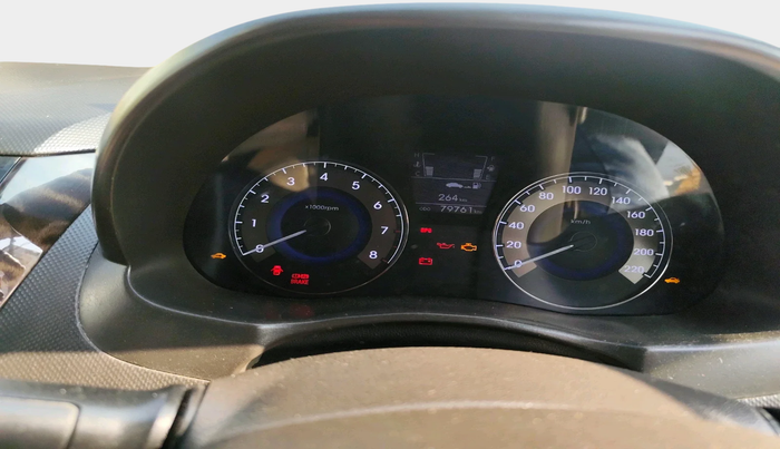 2013 Hyundai Verna FLUIDIC 1.6 VTVT SX, Petrol, Manual, 79,761 km, interior