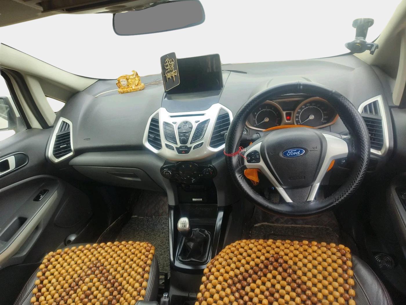 2014 Ford Ecosport TITANIUM 1.0L ECOBOOST (OPT), Petrol, Manual, 84,045 km, interior