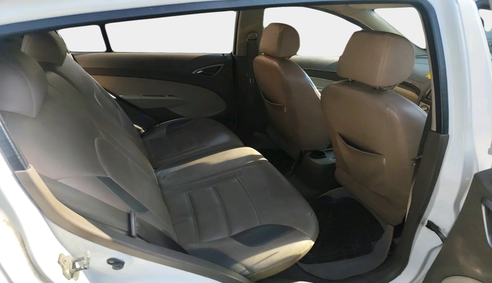 2013 Chevrolet Sail UVA 1.3 LS, Diesel, Manual, 79,527 km, interior