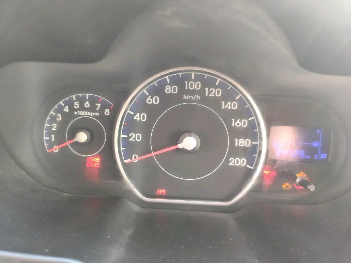 2012 Hyundai i10 MAGNA 1.2, CNG, Manual, 85,500 km, interior