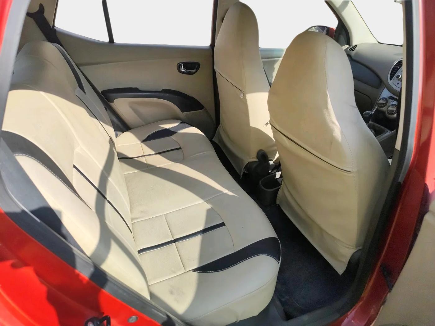 2012 Hyundai i10 MAGNA 1.2, CNG, Manual, 85,500 km, interior