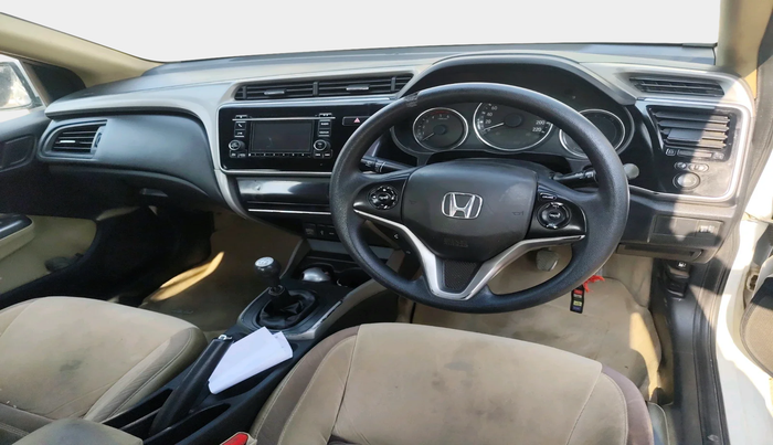 2016 Honda City 1.5L I-DTEC V, Diesel, Manual, 93,934 km, interior