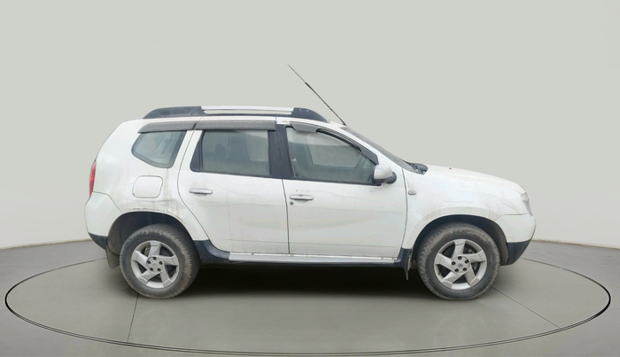 2015 Renault Duster 110 PS RXZ DIESEL, Diesel, Manual, 1,19,636 km, exterior