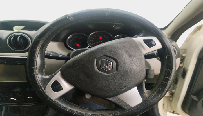 2015 Renault Duster 110 PS RXZ DIESEL, Diesel, Manual, 1,19,636 km, interior