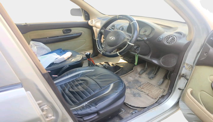 2010 Hyundai Santro Xing GLS, Petrol, Manual, 99,356 km, interior