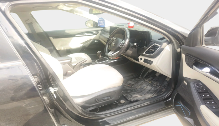 2020 KIA SELTOS HTX PLUS 1.5 DIESEL, Diesel, Manual, 1,11,432 km, interior