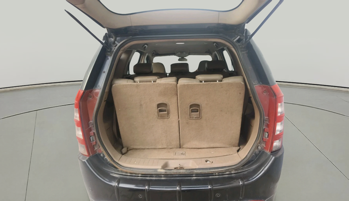 2012 Mahindra XUV500 W8 AWD, Diesel, Manual, 1,27,246 km, exterior