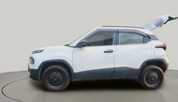 2023 Tata PUNCH PURE MT, Petrol, Manual, 15,566 km, exterior