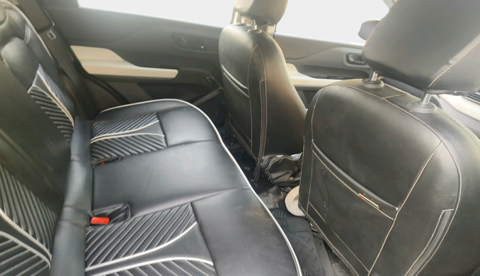 2023 Tata PUNCH PURE MT, Petrol, Manual, 15,566 km, interior