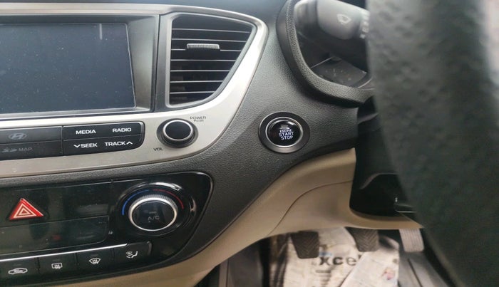 2019 Hyundai Verna 1.6 VTVT SX, Petrol, Manual, 57,739 km, interior