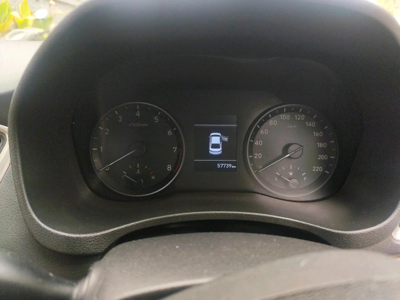 2019 Hyundai Verna 1.6 VTVT SX, Petrol, Manual, 57,739 km, interior