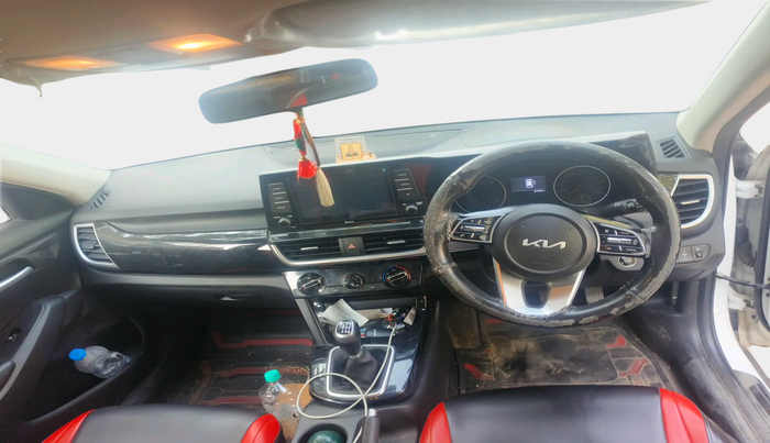 2021 KIA SELTOS HTK PLUS 1.5 DIESEL, Diesel, Manual, 69,000 km, interior