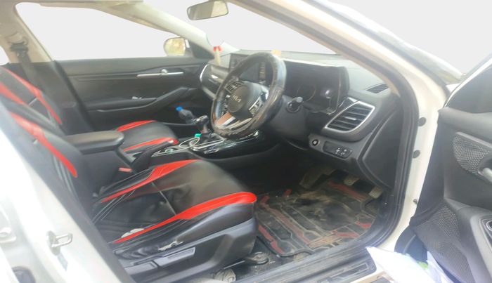 2021 KIA SELTOS HTK PLUS 1.5 DIESEL, Diesel, Manual, 69,000 km, interior