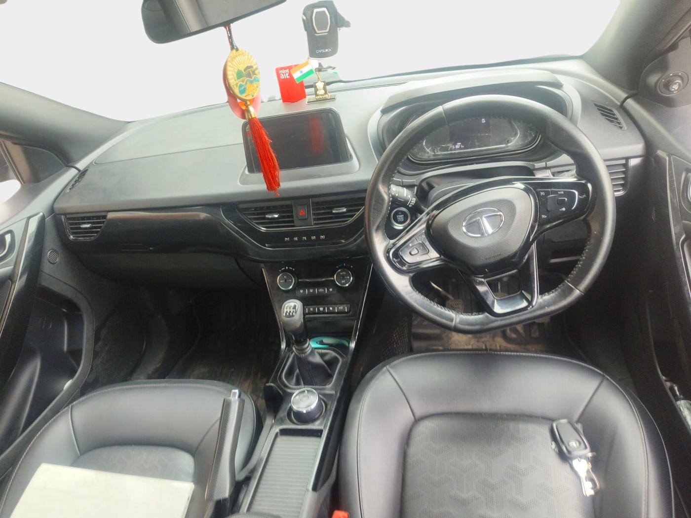2022 Tata NEXON XZ PLUS (O) DIESEL DARK EDITION, Diesel, Manual, 51,900 km, interior