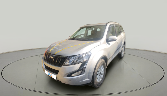 2016 Mahindra XUV500 W10 1.99, Diesel, Manual, 78,325 km, exterior