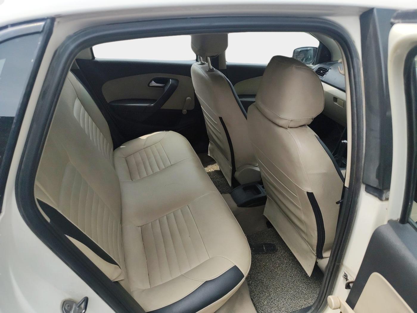 2011 Volkswagen Polo TRENDLINE 1.2L PETROL, Petrol, Manual, 81,304 km, interior