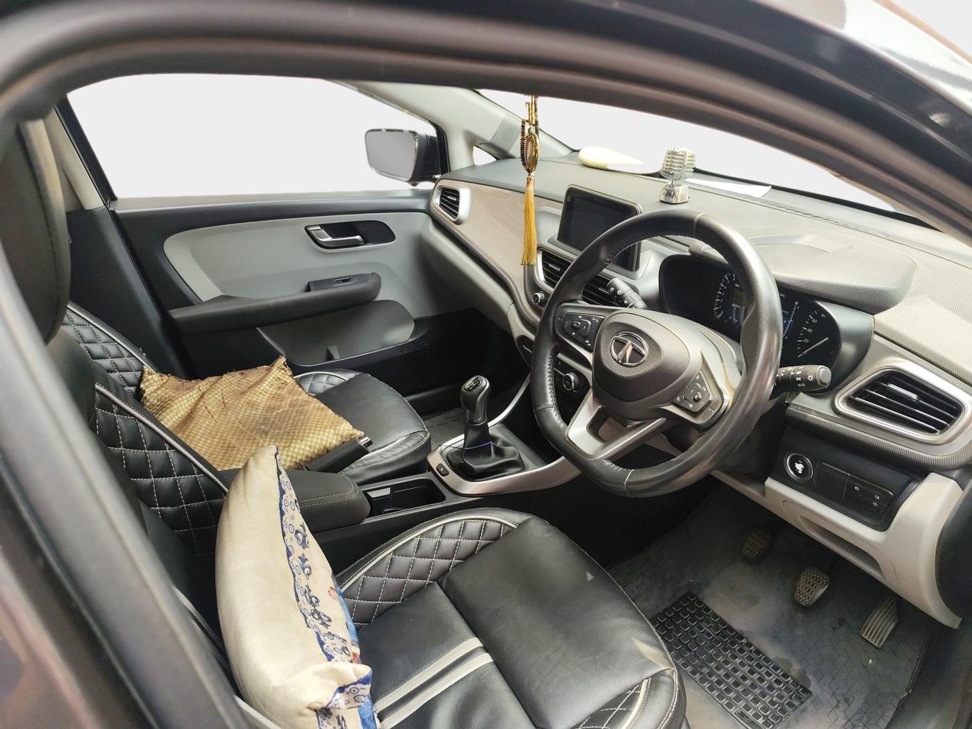 2020 Tata ALTROZ XZ PETROL, Petrol, Manual, 26,967 km, interior