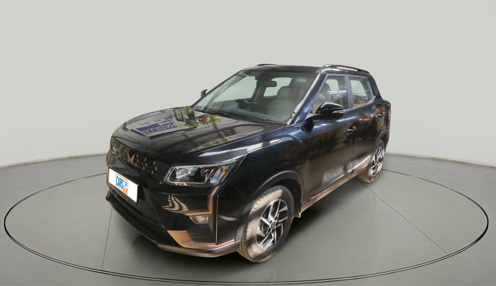 2025 Mahindra XUV400 EL Pro 34.5 KWH, Electric, Automatic, 15,642 km, exterior