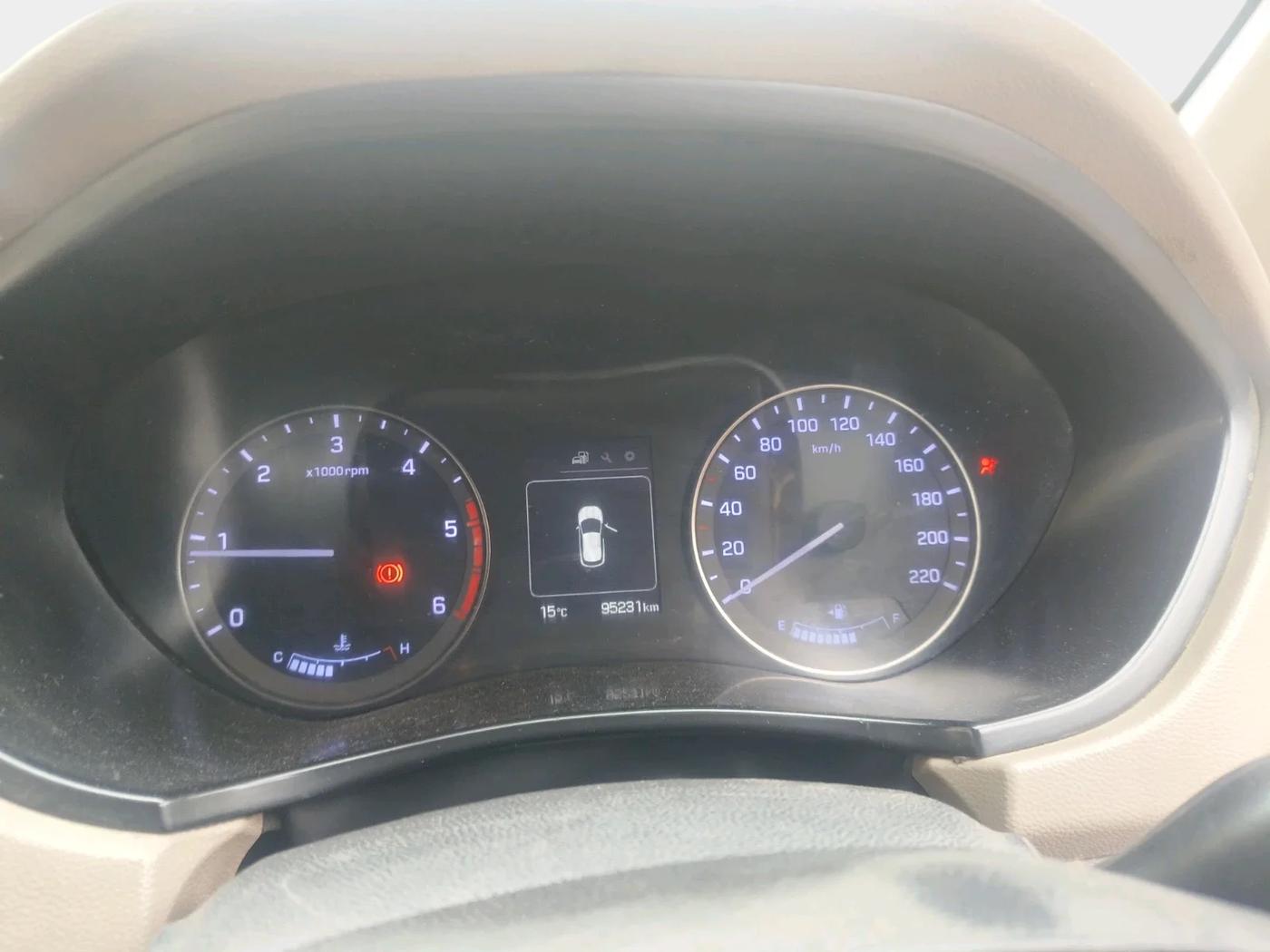 2015 Hyundai Elite i20 ASTA 1.4 CRDI, Diesel, Manual, 95,231 km, interior