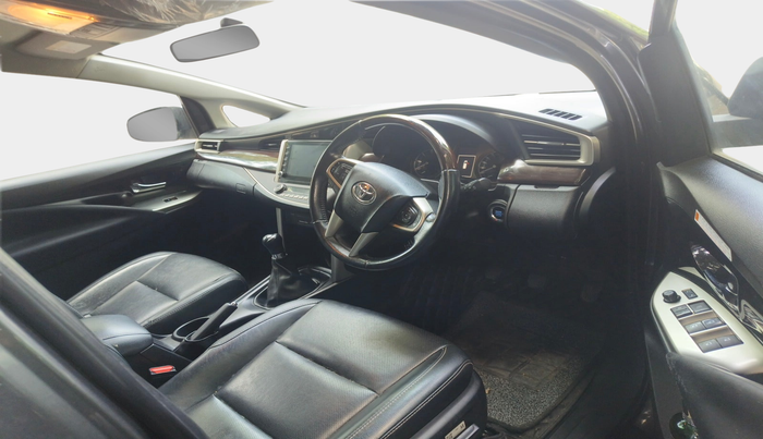 2021 Toyota Innova Crysta 2.4 ZX 7 STR, Diesel, Manual, 35,010 km, interior