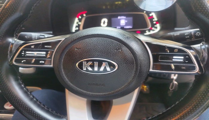 2021 KIA SONET HTK 1.5, Diesel, Manual, 1,13,907 km, interior