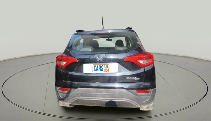 2023 Mahindra XUV300 W6 1.5 Diesel, Diesel, Manual, 11,192 km, exterior