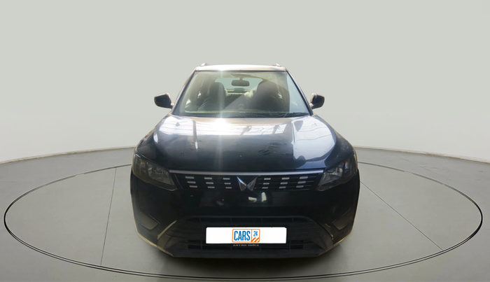 2023 Mahindra XUV300 W6 1.5 Diesel, Diesel, Manual, 11,192 km, exterior