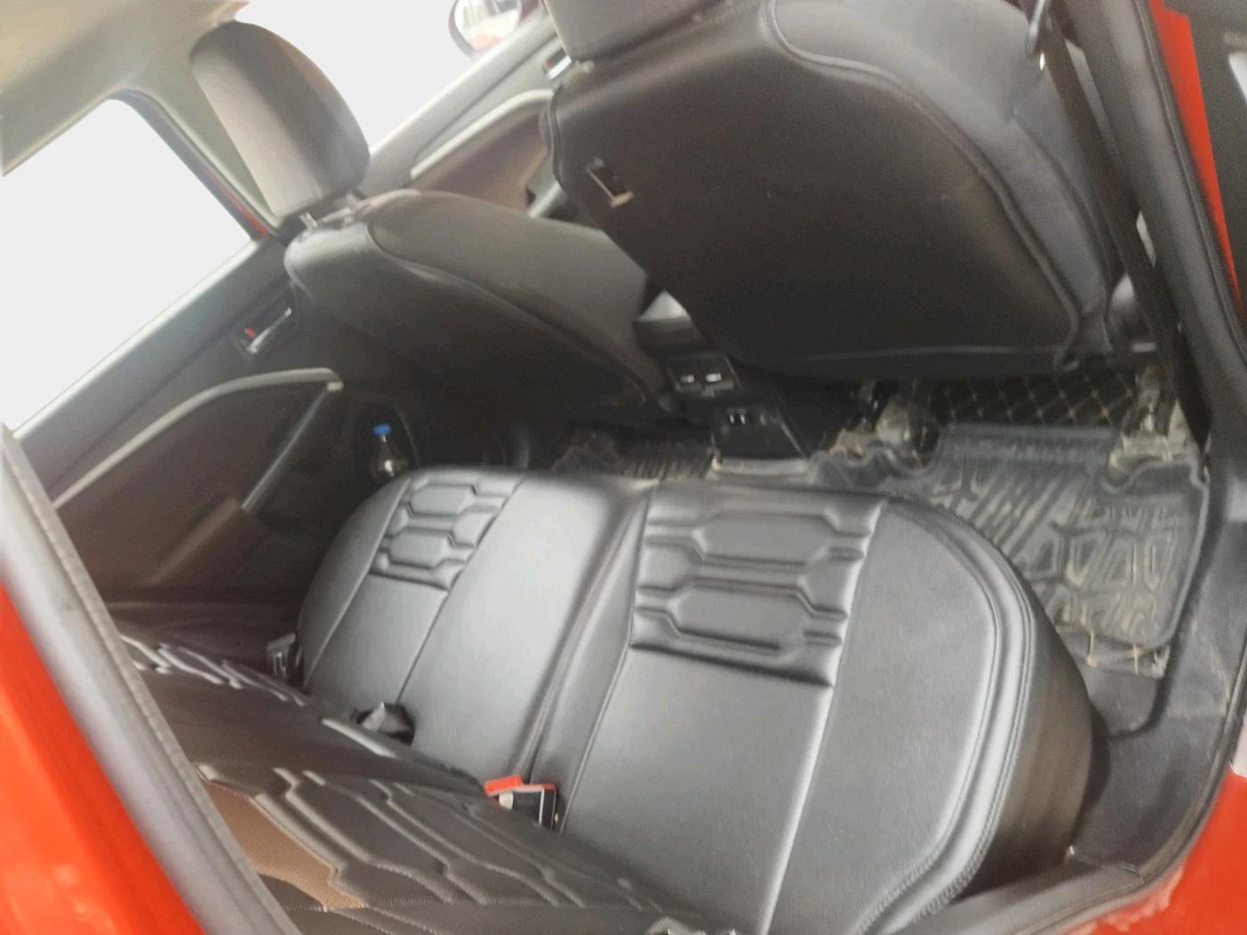 2022 Maruti BREZZA ZXI + SMART HYBRID, Petrol, Manual, 17,040 km, interior