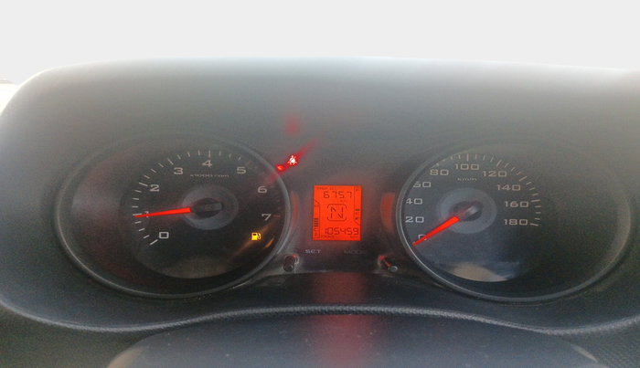 2019 Mahindra TUV300 T4 PLUS, Diesel, Manual, 1,05,459 km, interior