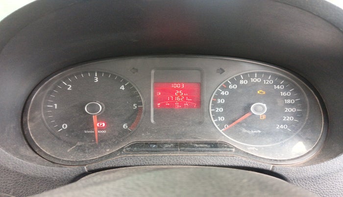 2012 Volkswagen Polo TRENDLINE 1.2L DIESEL, Diesel, Manual, 1,71,625 km, interior