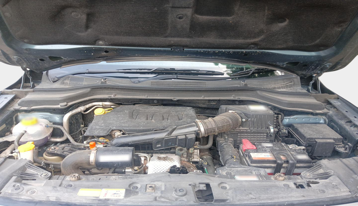 2020 Mahindra XUV300 W6 1.2 PETROL, Petrol, Manual, 8,053 km, exterior