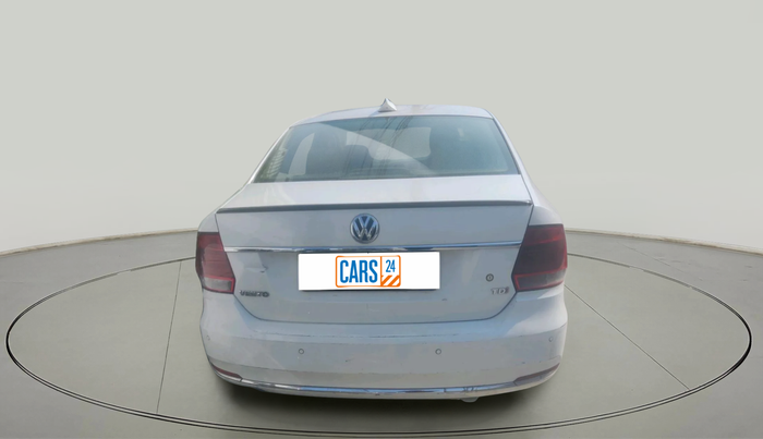 2016 Volkswagen Vento HIGHLINE 1.5 AT, Diesel, Automatic, 1,47,888 km, exterior