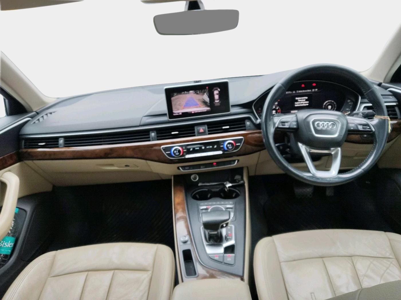 2017 Audi A4 35 TDI Premium Plus, Diesel, Automatic, 1,32,294 km, interior
