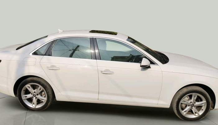 2017 Audi A4 35 TDI Technology, Diesel, Automatic, 1,25,062 km, exterior