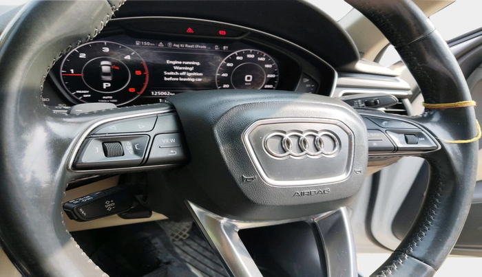 2017 Audi A4 35 TDI Technology, Diesel, Automatic, 1,25,062 km, interior