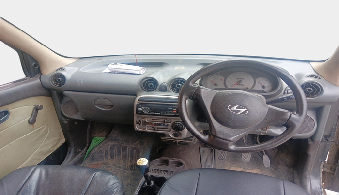 2010 Hyundai Santro Xing GL, Petrol, Manual, 90,035 km, interior
