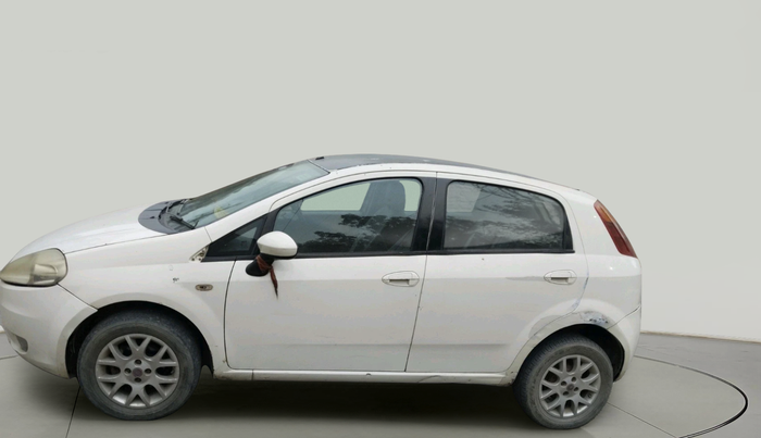 2010 Fiat Grand Punto EMOTION 1.3, Diesel, Manual, 1,26,006 km, exterior