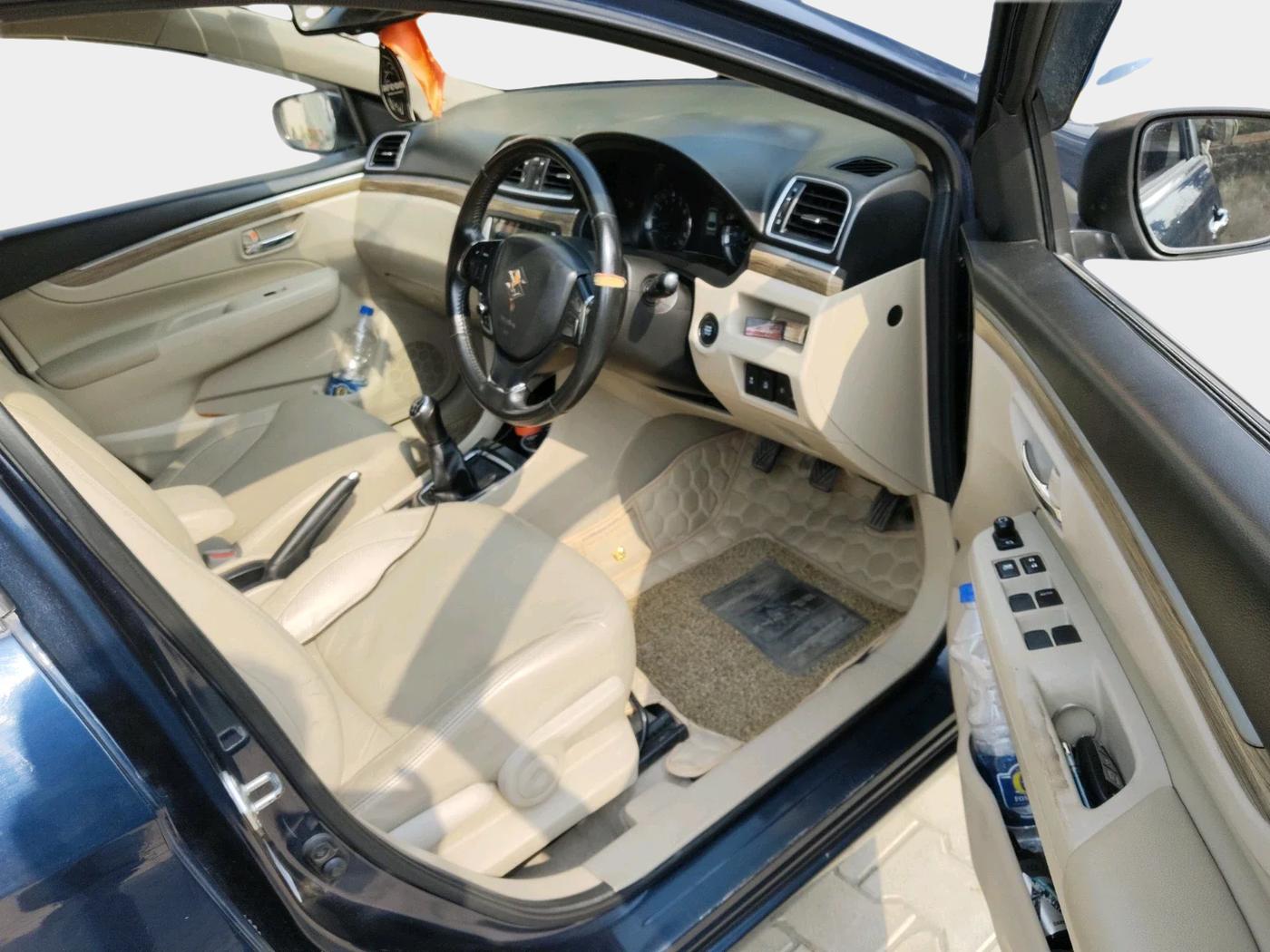 2023 Maruti Ciaz ALPHA 1.5 SHVS PETROL, Petrol, Manual, 36,440 km, interior