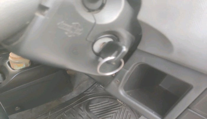 2011 Maruti Wagon R 1.0 LXI, Petrol, Manual, 69,272 km, interior