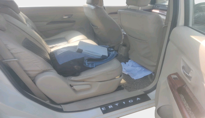 2021 Maruti Ertiga VXI CNG, CNG, Manual, 1,88,106 km, interior