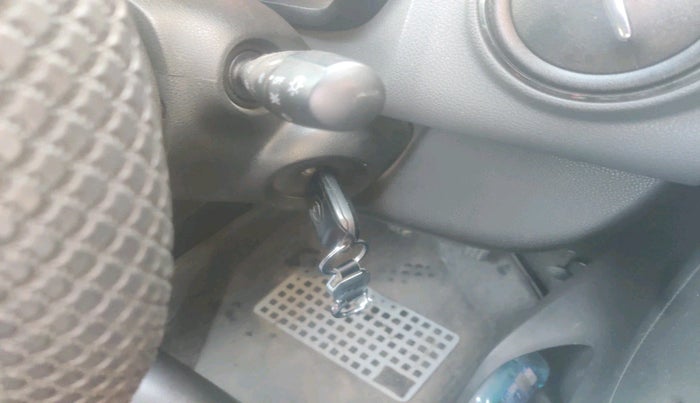 2019 Renault Kwid RXT 1.0 (O), Petrol, Manual, 35,523 km, interior