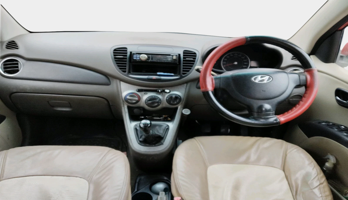 2011 Hyundai i10 MAGNA 1.2, Petrol, Manual, 1,01,908 km, interior