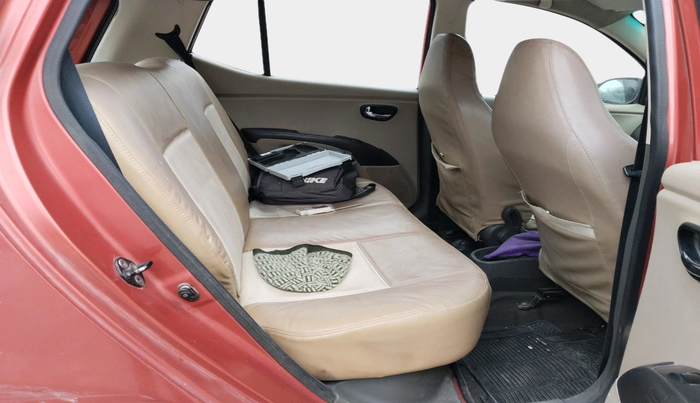 2011 Hyundai i10 MAGNA 1.2, Petrol, Manual, 1,01,908 km, interior